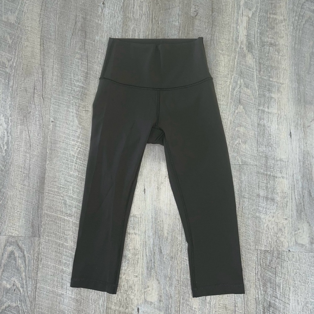 Lululemon Olive Crops Size 2